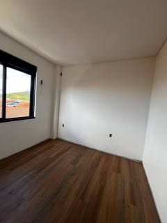 Sobrado Para Vender com 3 quartos 1 suítes no bairro Centro em Penha