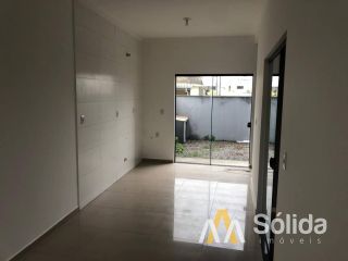 Sobrado à venda, 2 suítes em Balneário Piçarras/SC