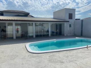 Casa Para Vender com piscina e 3 quartos no bairro Nossa Senhora de Fatima em Penha