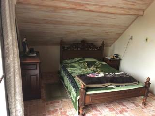 Casa Para Vender com 4 quartos no bairro Armação em Penha