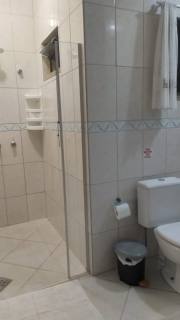 Pousada a Venda com 4 quartos, sendo 3 suítes no bairro Armação em Penha