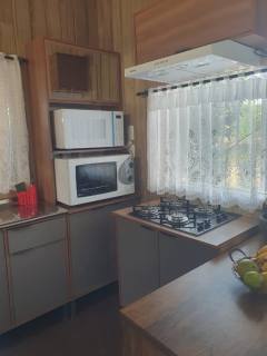 Pousada a Venda com 4 quartos, sendo 3 suítes no bairro Armação em Penha