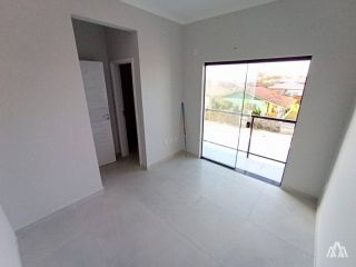 Sobrado Para Vender com 2 quartos e 1 Suíte no bairro Quinta dos Açorianos em Barra Velha