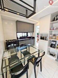 VILA ZOE 