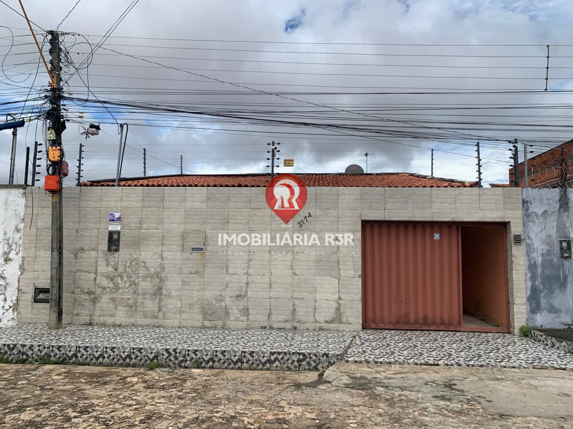 CASA - BAIRRO DIRCEU II, ZONA SUDESTE