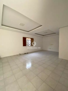 CASA - BAIRRO FÁTIMA, ZONA LESTE