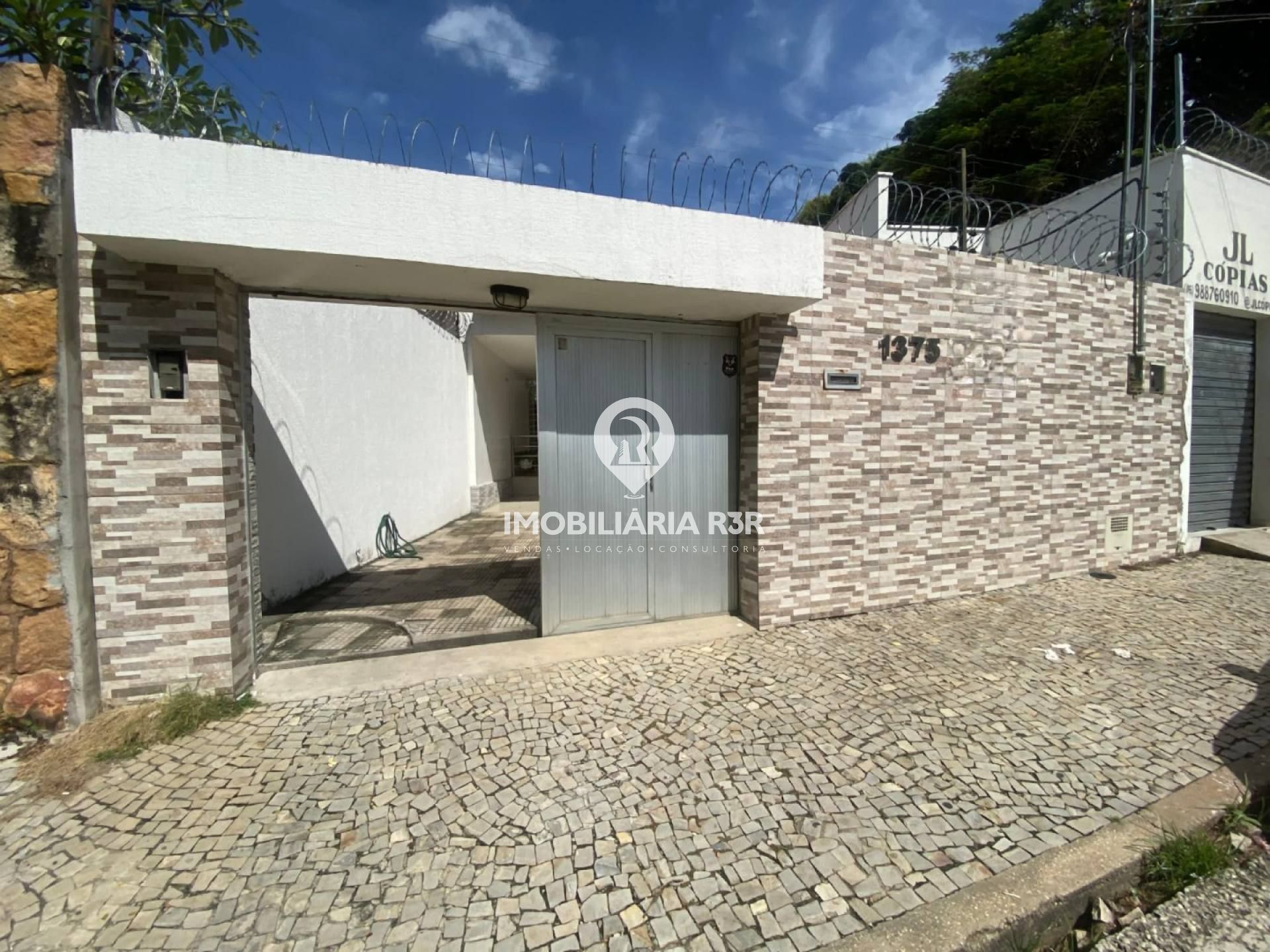 CASA COMERCIAL – BAIRRO HORTO, ZONA LESTE