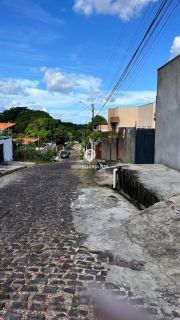 CASA - BAIRRO CRISTO REI, ZONA SUL