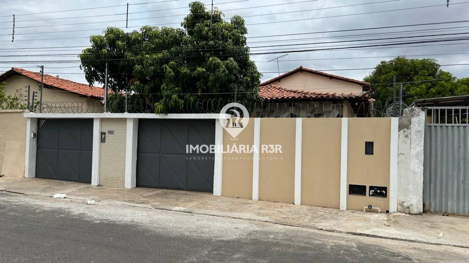 CASA DÚPLEX - BAIRRO PORENQUENTO, ZONA NORTE