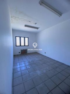 PRÉDIO COMERCIAL - BAIRRO FÁTIMA, ZONA LESTE