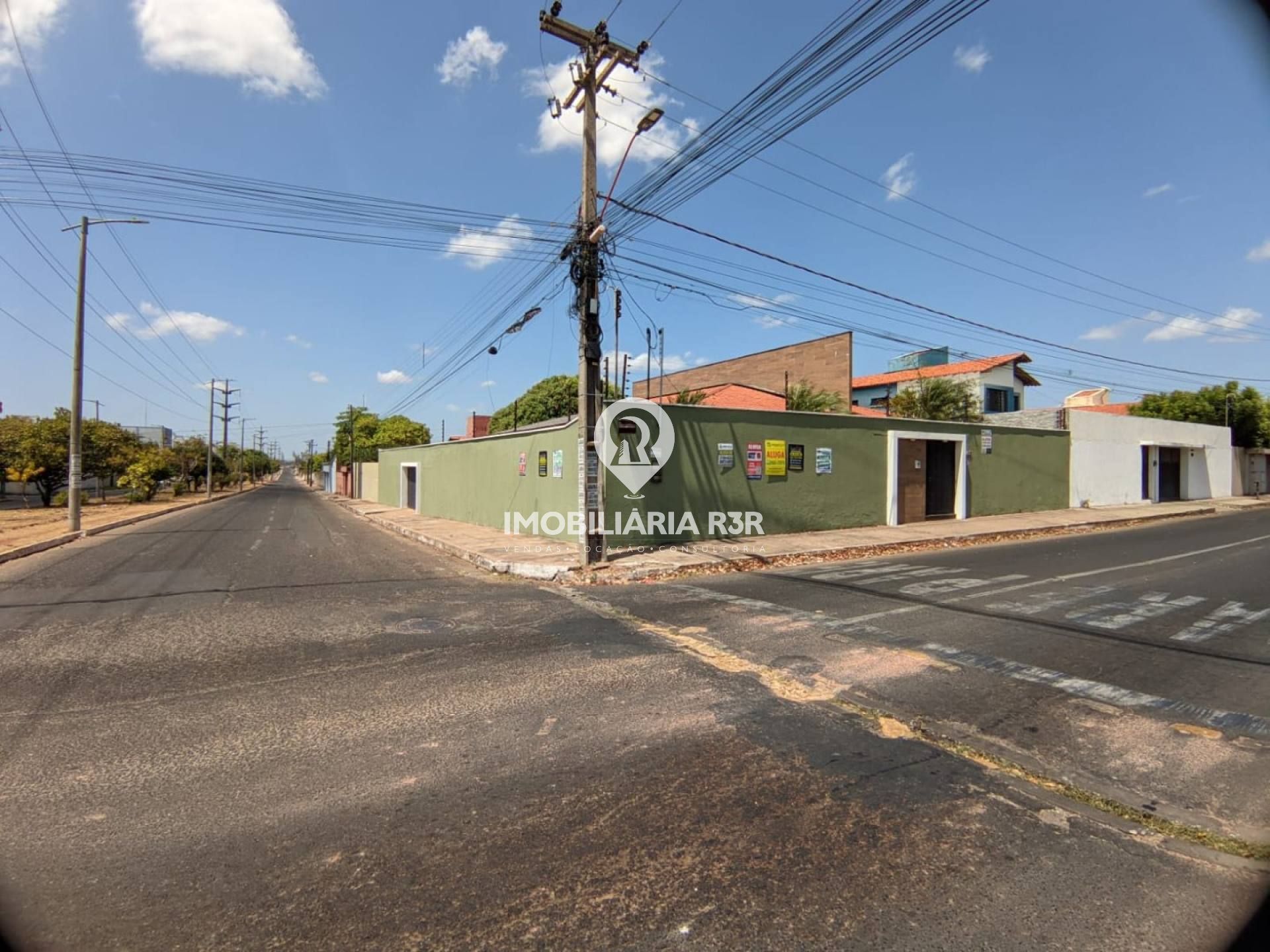 CASA COMERCIAL - BAIRRO SANTA ISABEL, ZONA LESTE