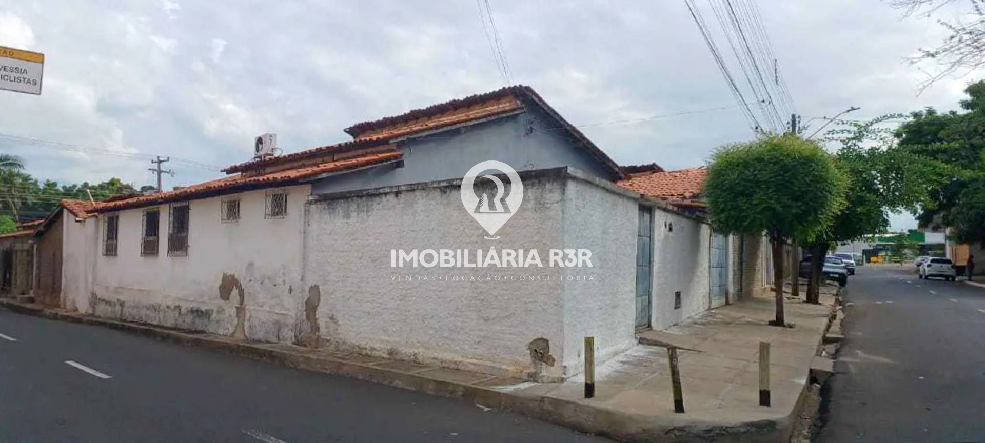 CASA - BAIRRO CRISTO REI, ZONA SUL