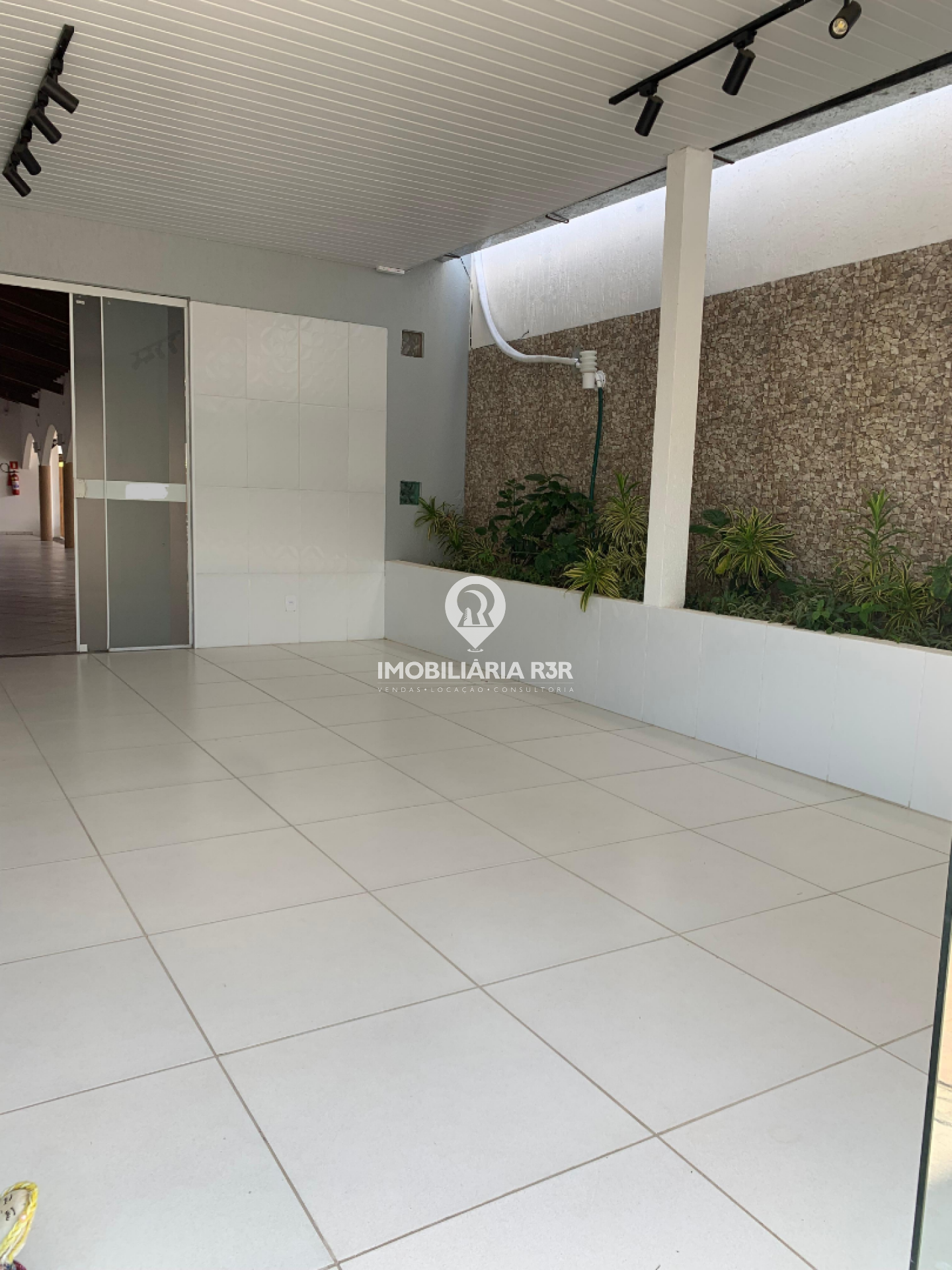 PONTO COMERCIAL - REIS VELOSO, PARNAÍBA (PI)