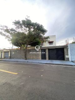CASA RESIDENCIAL/COMERCIAL - BAIRRO MORADA DO SOL, ZONA LESTE