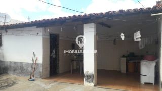 CASA/PONTO COMERCIAL - BAIRRO LOURIVAL PARENTE, ZONA SUL