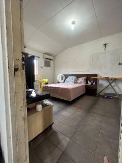 CASA - BAIRRO SANTA CRUZ, ZONA SUL