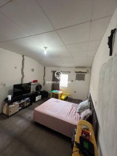 CASA - BAIRRO SANTA CRUZ, ZONA SUL