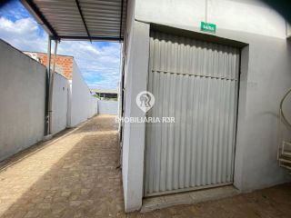 PRÉDIO COMERCIAL DÚPLEX COM GALPÃO,ZONA SUDESTE