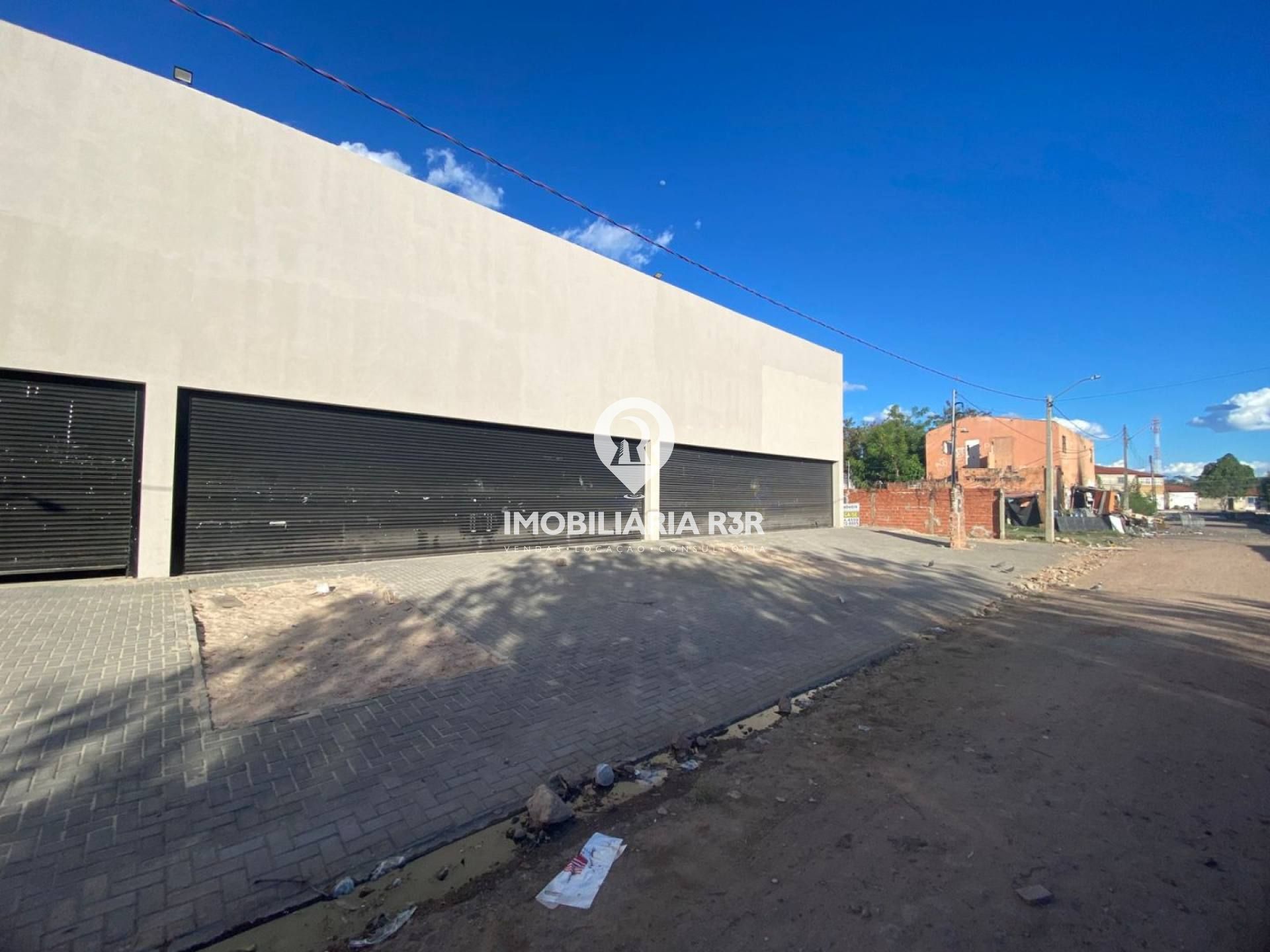 GALPÃO - BAIRRO SÃO JOÃO, ZONA LESTE