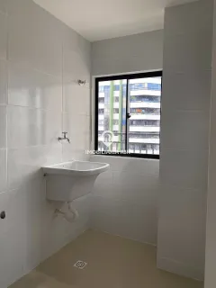 APARTAMENTO - BAIRRO ILHOTAS, CENTRO