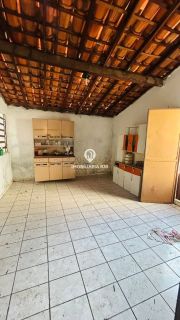 CASA - BAIRRO MARQUÊS, CENTRO