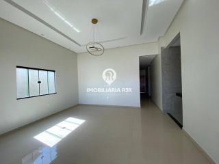 CASA - BAIRRO REIS VELOSO - PARNAÍBA (PI)