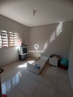 CASA - BAIRRO VALE QUEM TEM, ZONA LESTE