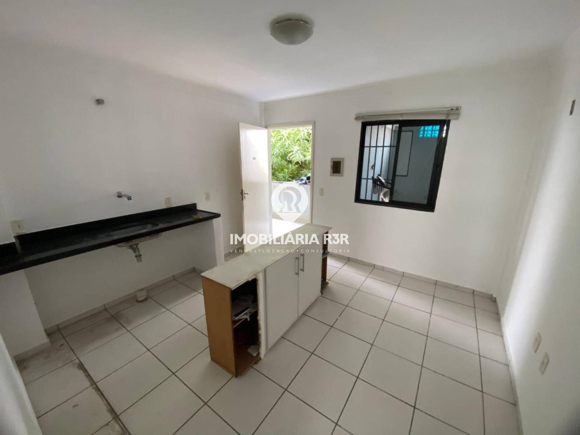 KITNET - BAIRRO CENTRO