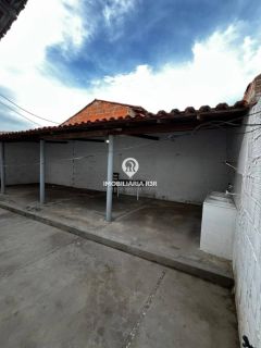 CASA - BAIRRO PIAUÍ - PARNAÍBA / PI
