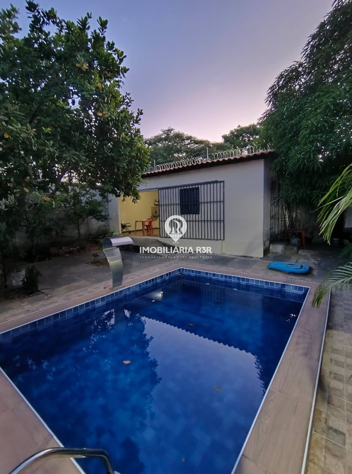 CASA DUPLEX - BAIRRO BRASILAR, ZONA SUL