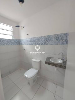 CASA - BAIRRO VALE QUEM TEM, ZONA LESTE