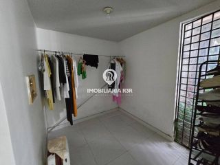 CASA DÚPLEX COMERCIAL - BAIRRO JÓQUEI, ZONA LESTE