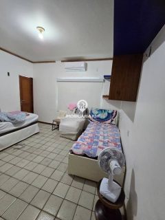 CASA DÚPLEX COMERCIAL - BAIRRO JÓQUEI, ZONA LESTE