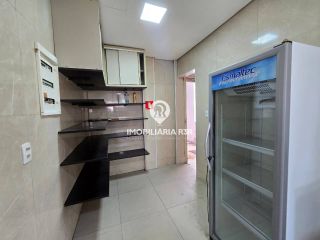 PRÉDIO COMERCIAL - BAIRRO TABAJARAS, ZONA LESTE