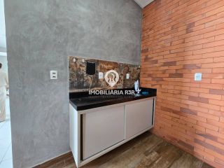 PRÉDIO COMERCIAL - BAIRRO TABAJARAS, ZONA LESTE