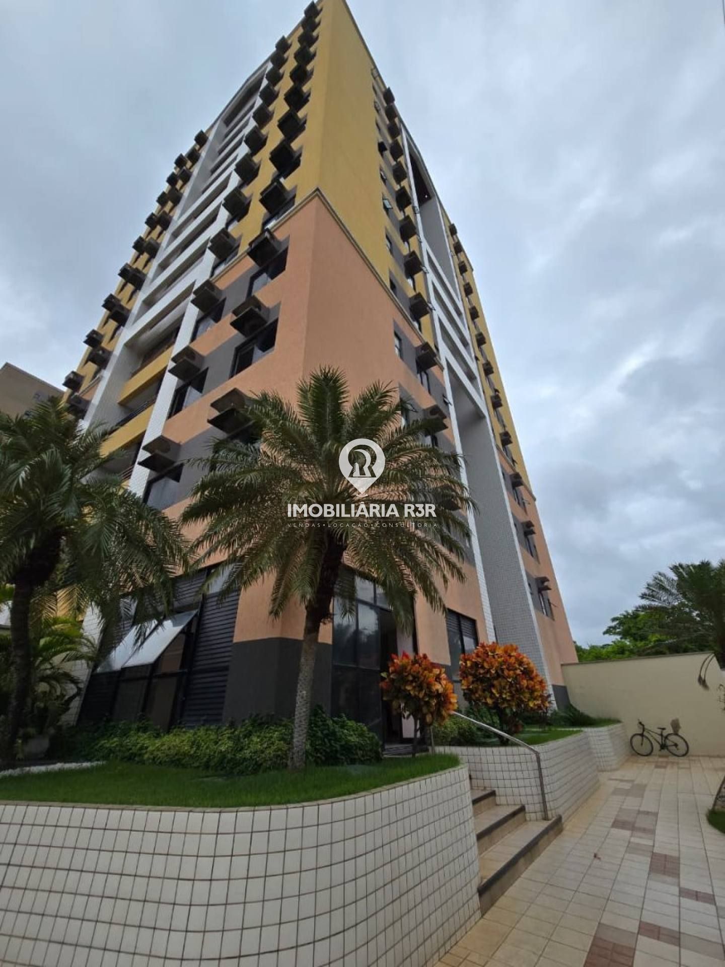 APARTAMENTO - BAIRRO HORTO, ZONA LESTE