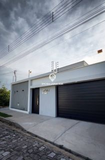 CASA - BAIRRO BELA VISTA, ZONA SUL