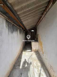 CASA COMERCIAL - BAIRRO VALE QUEM TEM, ZONA LESTE