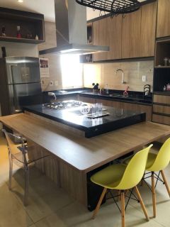 APARTAMENTO - BAIRRO ILHOTAS, ZONA SUL