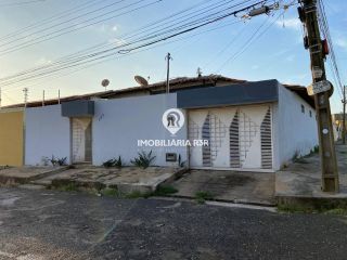 CASA  BAIRRO ACARAPE, ZONA NORTE