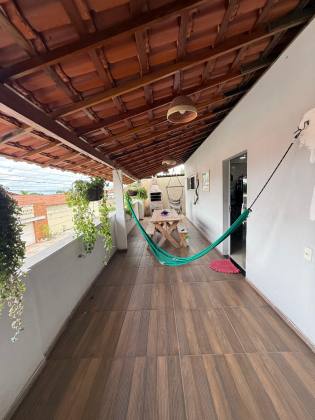 CASA - BAIRRO SACI, ZONA SUL