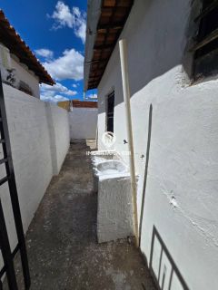 CASA - BAIRRO MOCAMBINHO I, ZONA NORTE