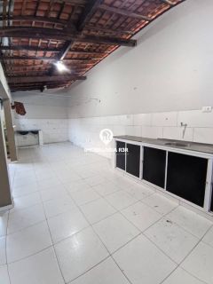 CASA - BAIRRO PIRAJÁ, ZONA NORTE