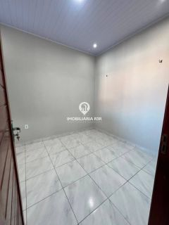 CASA - BAIRRO PIAUÍ - PARNAÍBA PI