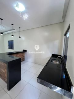 CASA - BAIRRO CONJUNTO BETÂNIA II - PARNAÍBA - PI