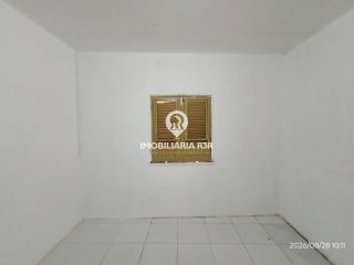 CASA COM PONTO COMERCIAL - BAIRRO PIAUÍ - PARNAÍBA - PI