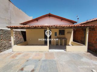 CASA COM PONTO COMERCIAL - BAIRRO PIAUÍ - PARNAÍBA - PI