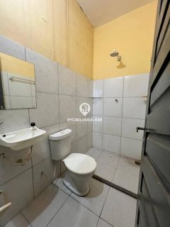 PRÉDIO COMERCIAL E RESIDENCIAL - CENTRO - LUÍS CORREIA (PI)