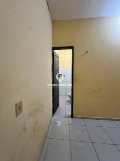 PRÉDIO COMERCIAL E RESIDENCIAL - CENTRO - LUÍS CORREIA (PI)