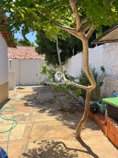 CASA - BAIRRO REIS VELOSO, PARNAÍBA (PI)